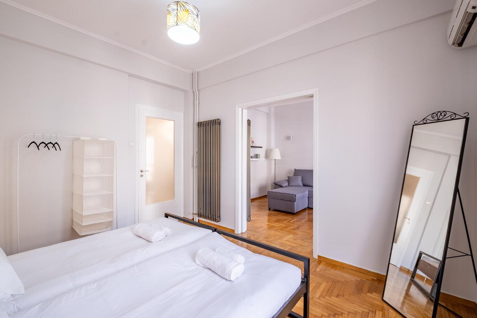 Lovely And Modern 3Bd Apartment Close To Ampelokipoi Metro Athen Exterior foto